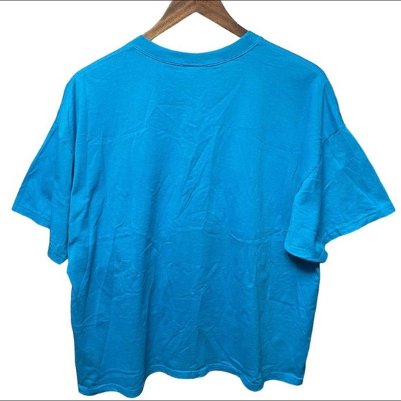 Hershey’s Chocolate short sleeve crewneck park chocolate world character T-shirt - Picture 4 of 4